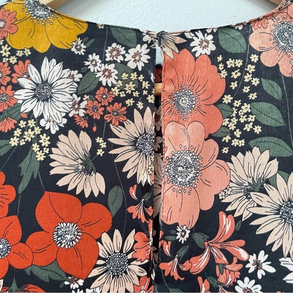 Zara Basic Floral Long Sleeve Front Tie Blouse Size S - Picture 8 of 10